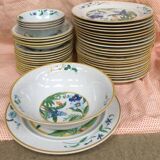 Service Assiettes Pier Import Japon modèle Ara, décor perroquet et fleurs exotiques des années 80