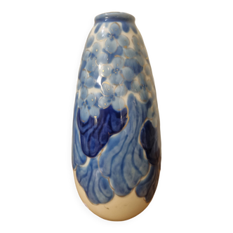 Camille tharaud porcelain vase