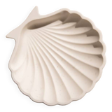 Empty pocket in shell-shaped jesmonite