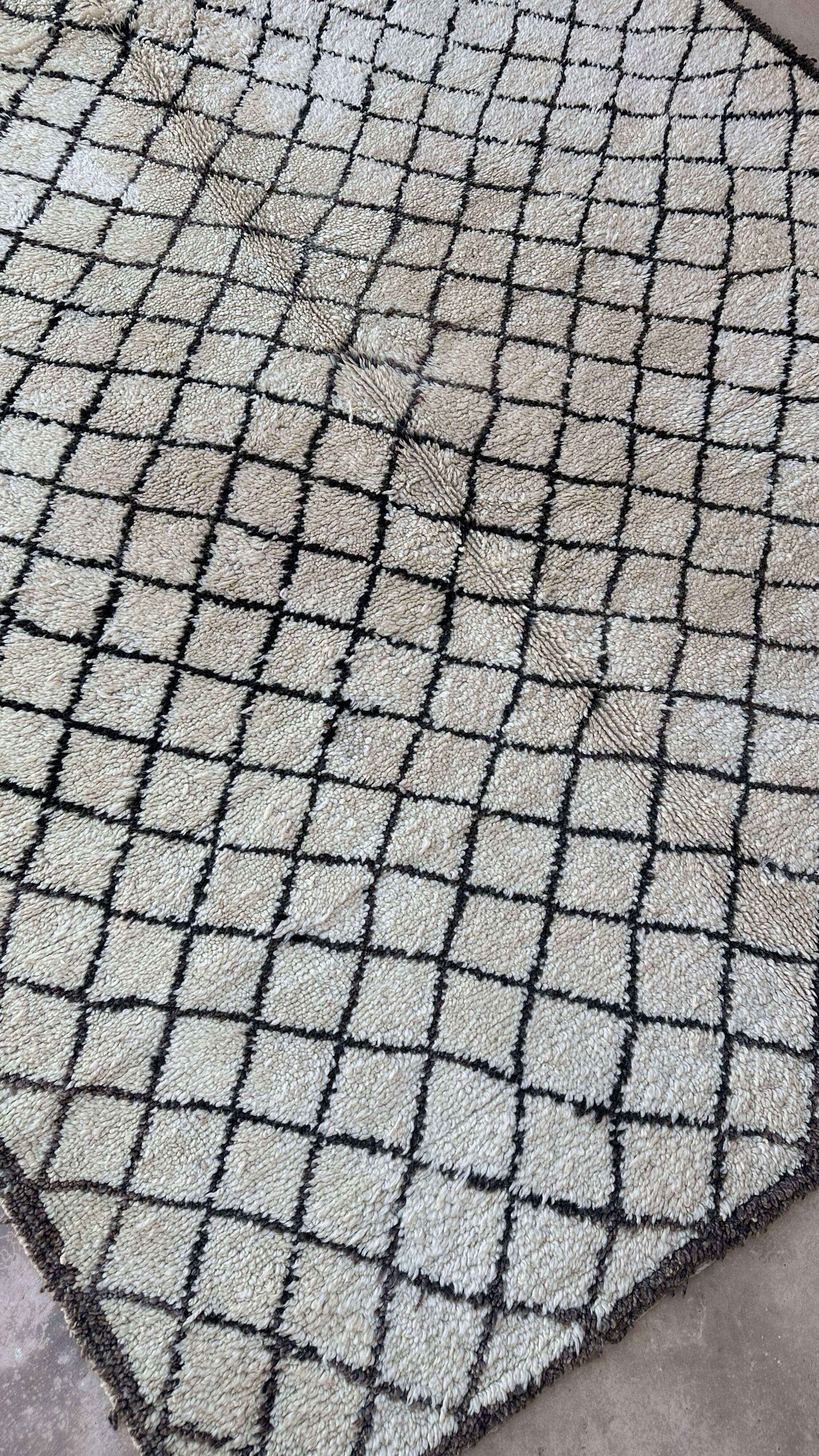 Moroccan Carpet - 205 x 300 cm