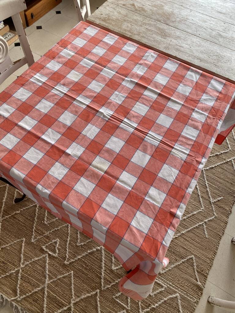 Tablecloth and 8 monogrammed Scottish napkins GB - 150x140 - cotton