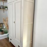 Armoire parisienne