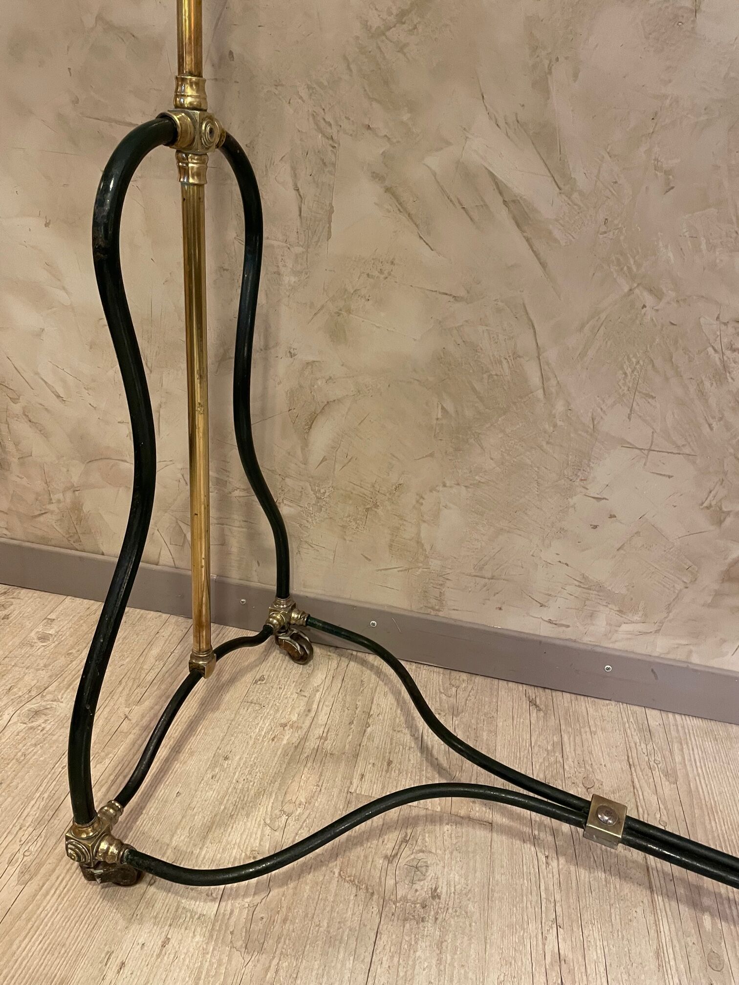 Art Nouveau hotel rack