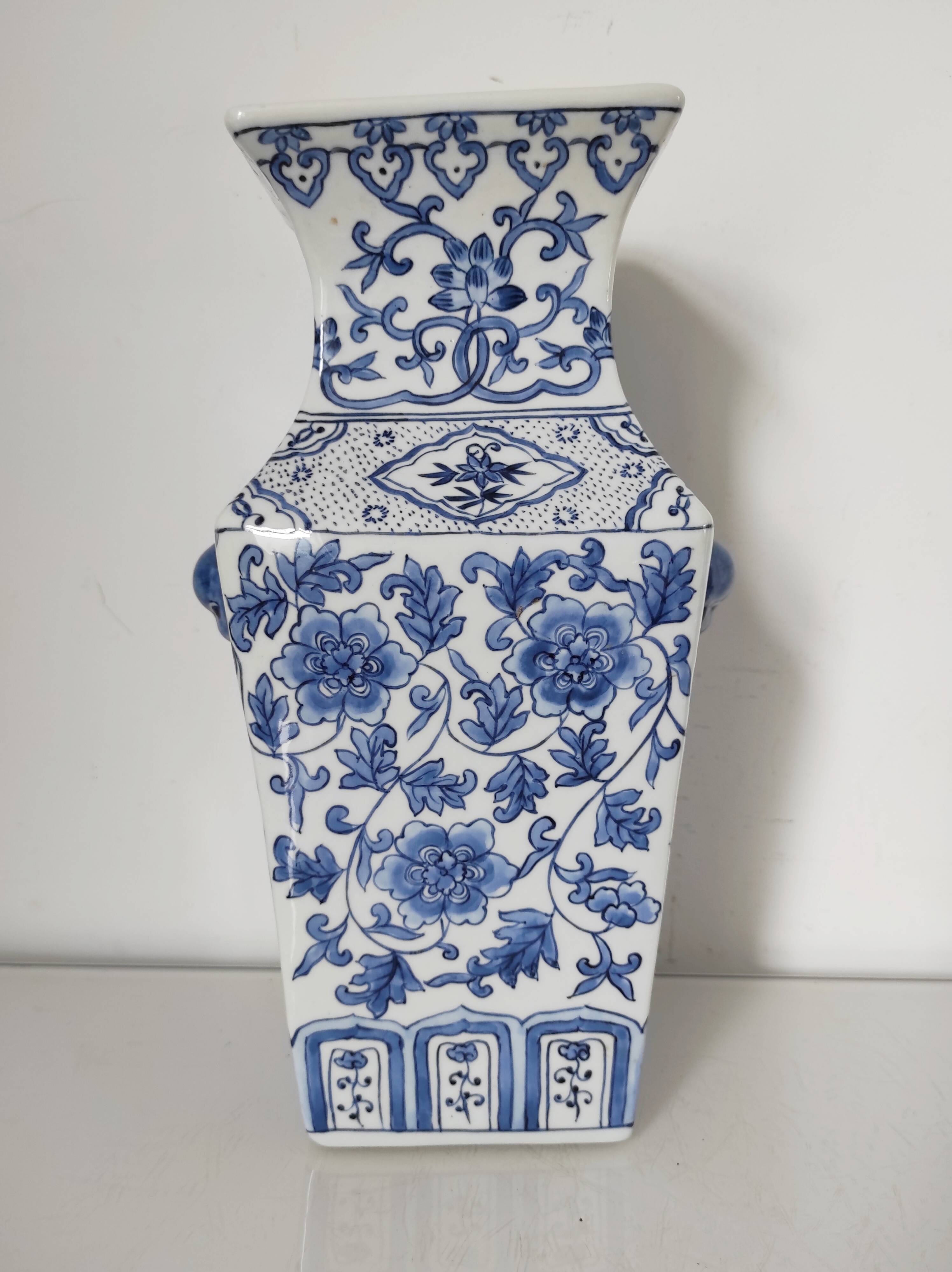 Recent hand-painted Chinese vase