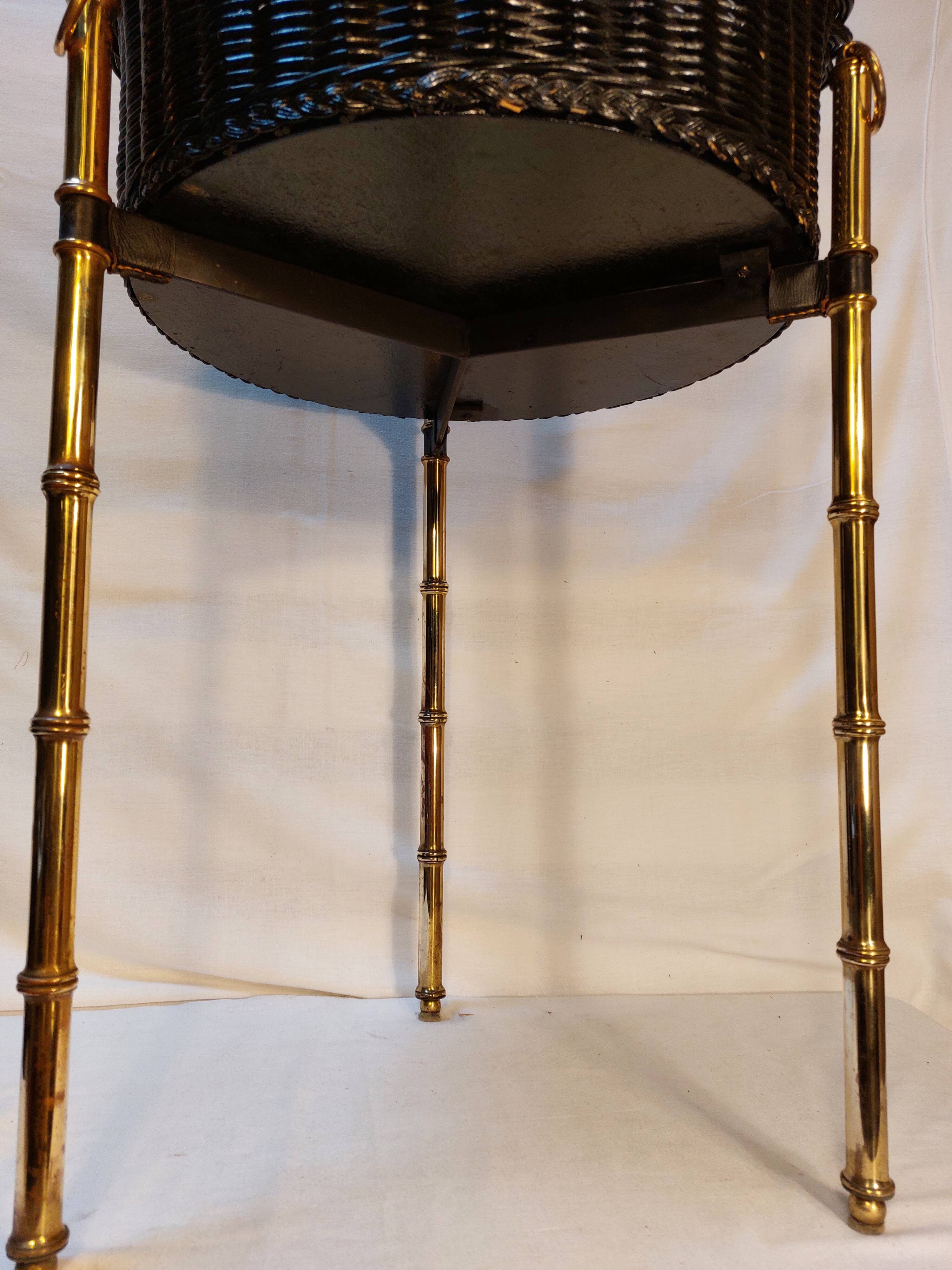 Vintage round tripod planter attributed to Jacques Adnet - 50s/60s