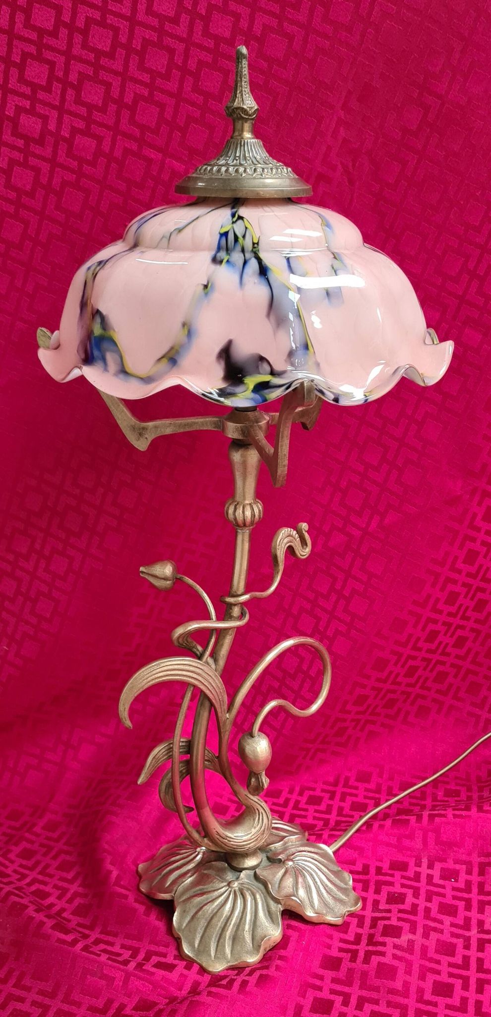 Art Nouveau bronze lamp with very beautiful opaline, Lucien Gau, 54x25
