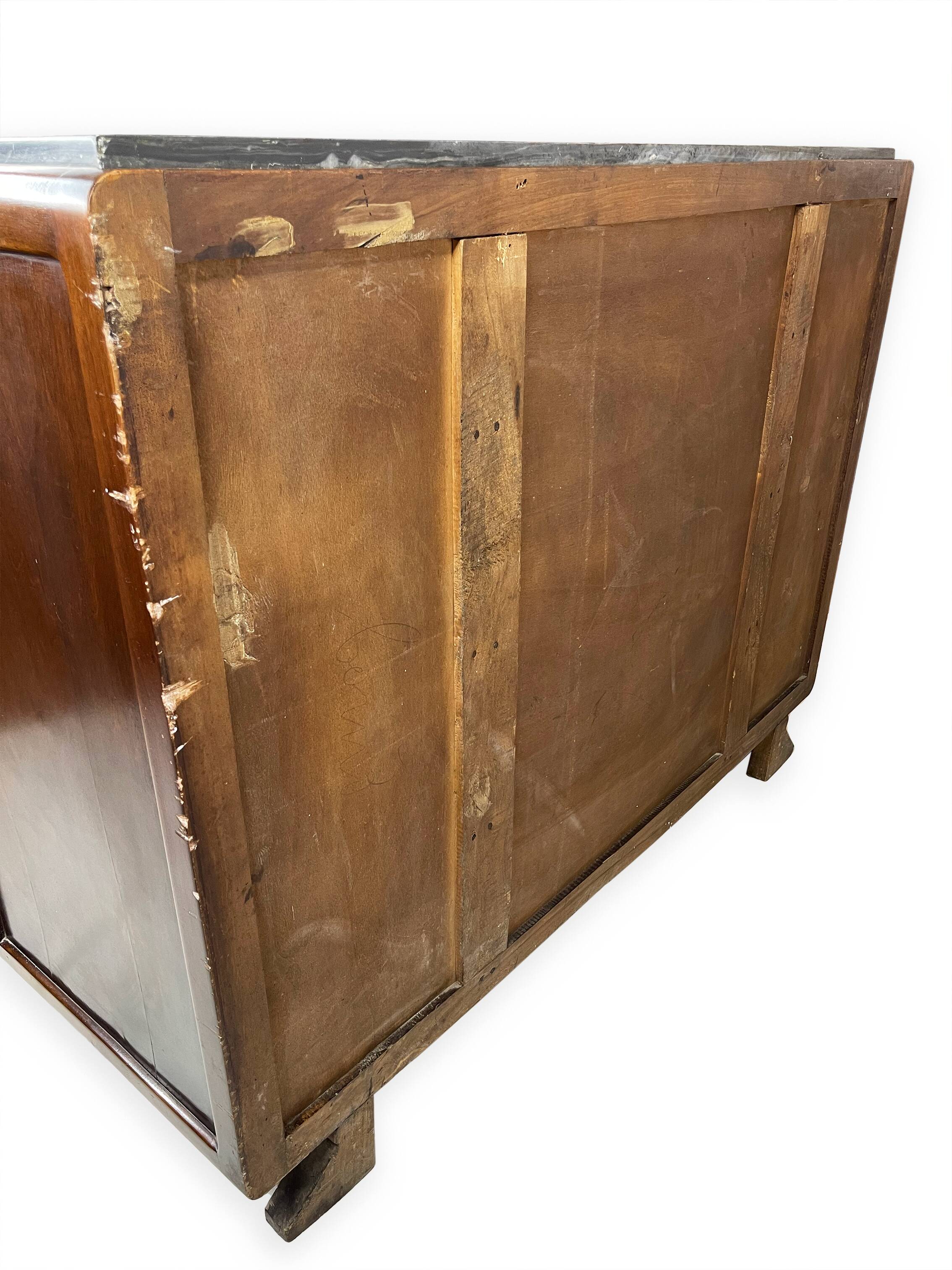 Commode piémontaise des années 1900