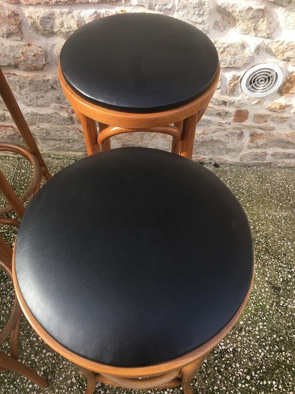 Set of 4 bar stools