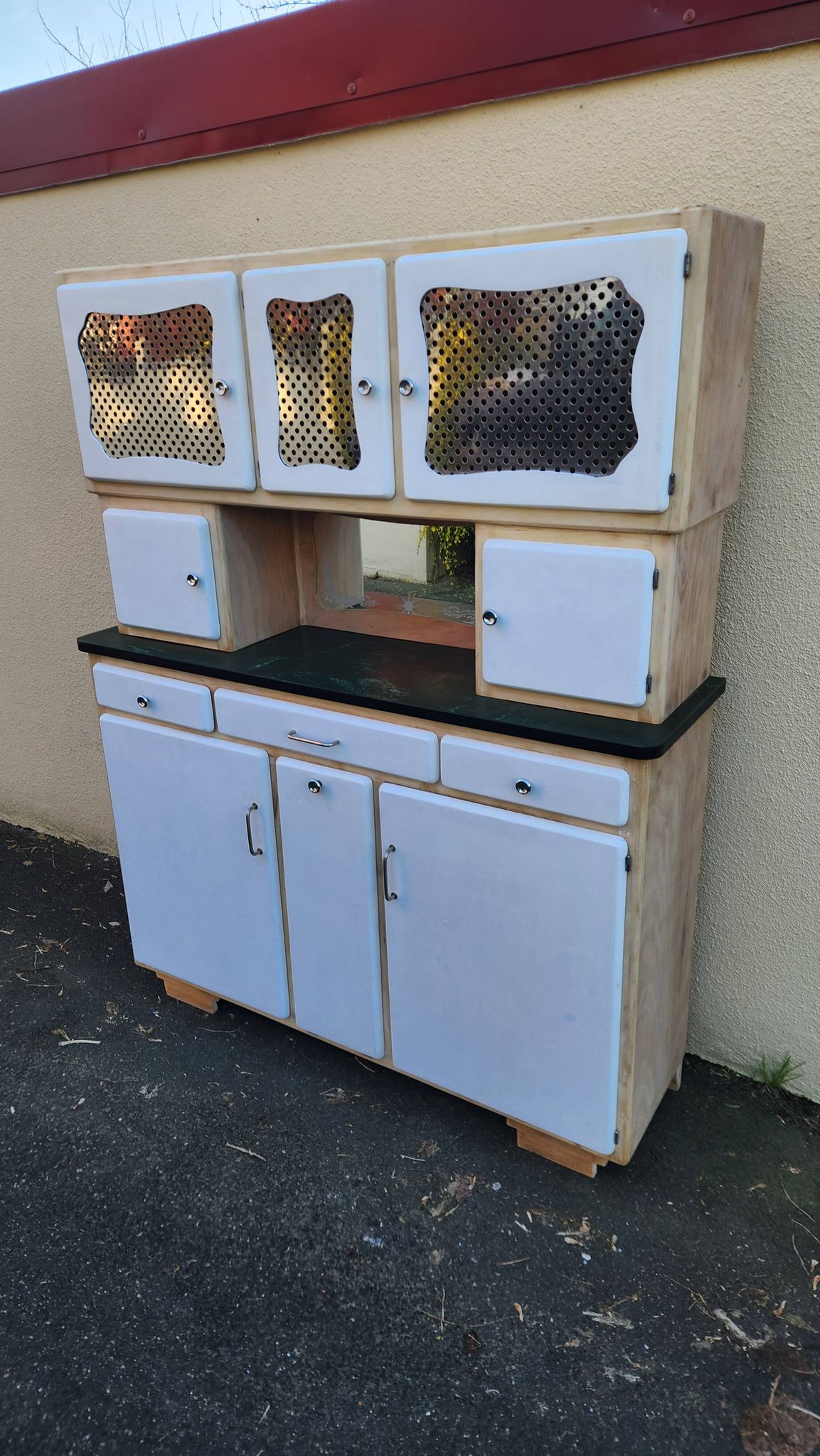 beau Buffet Mado Rénové Vintage des années 1940/50