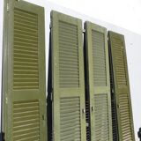Set of 4 wooden shutters width 140 cm height 228 cm