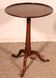 Small tripod table known as a tea table in mahogany - 18th century.
