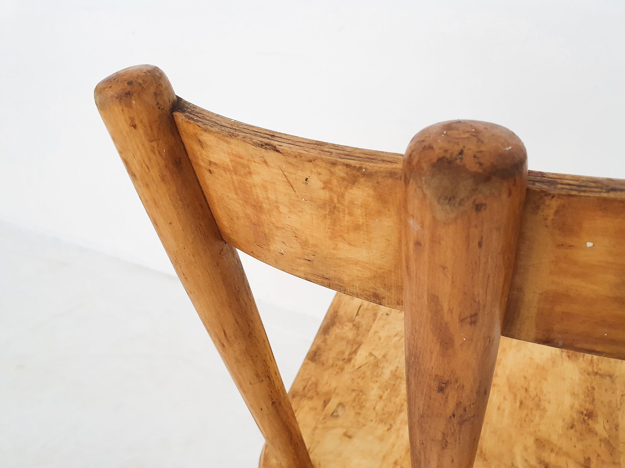 Scandinavian birchwood spindle back chair in the style of Ingvar Hildingson, Sweden 1950's