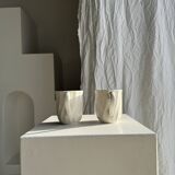 Pair of mugs in English porcelain H10