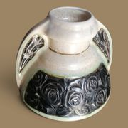 Vase à oreilles en faience craquelée art déco - Roses noires
