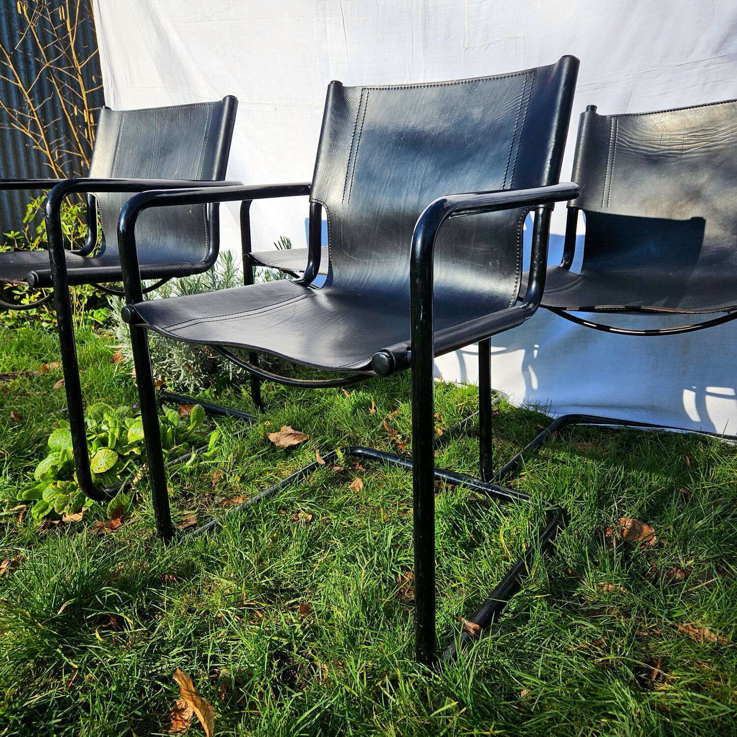 4 Matteo Grassi armchairs in black leather