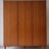 Armoire du milieu du siècle