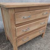 Natural wood chest of drawers