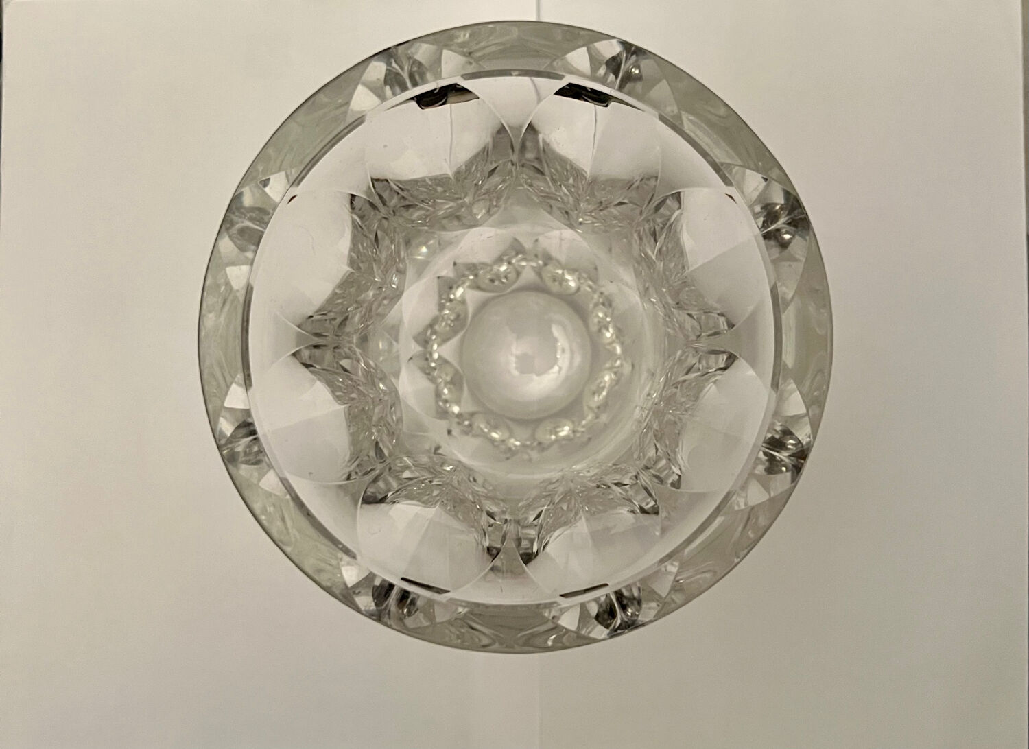 Art deco vase in cut crystal signed Saint Louis