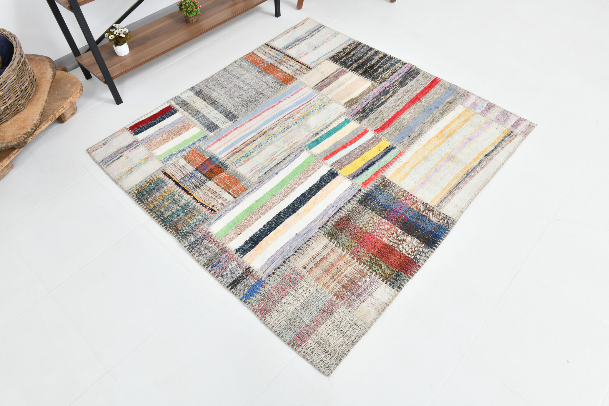 Tapis ethnique, 147x154cm