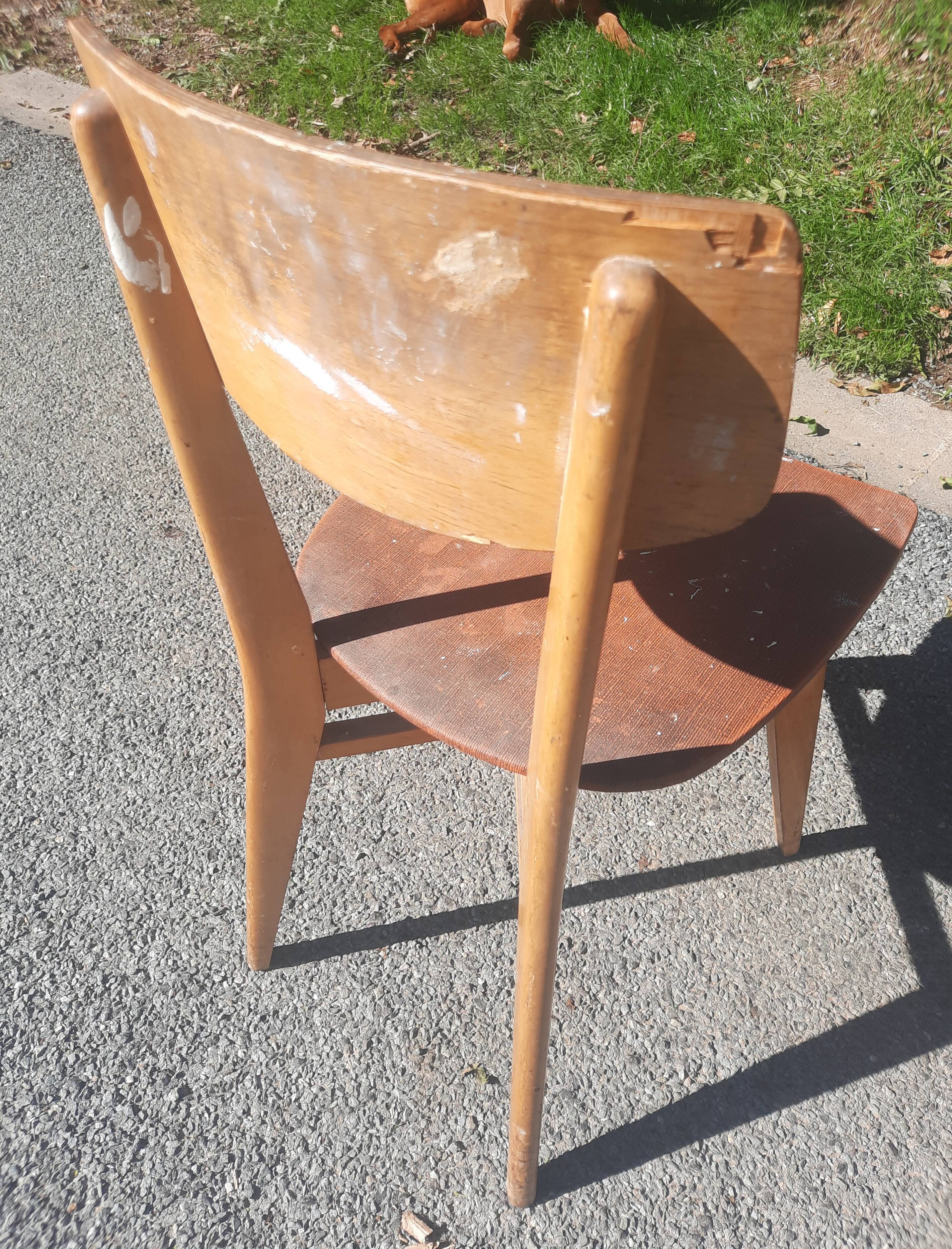 Serie de 3 chaises design g