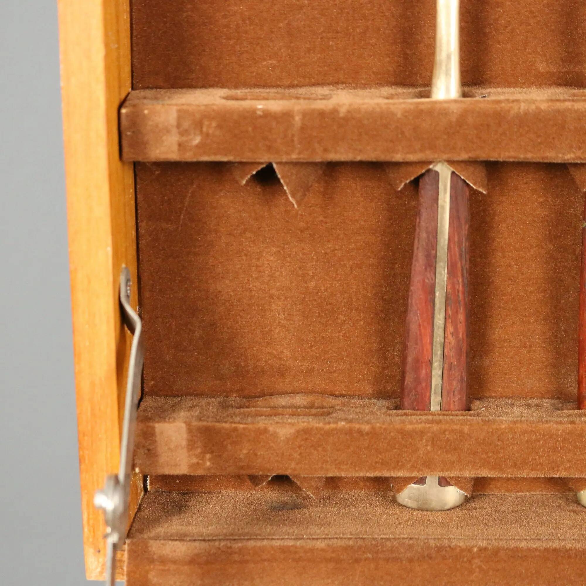 Vintage cutlery service in bronze and violet wood, Thailand, 20th century.
