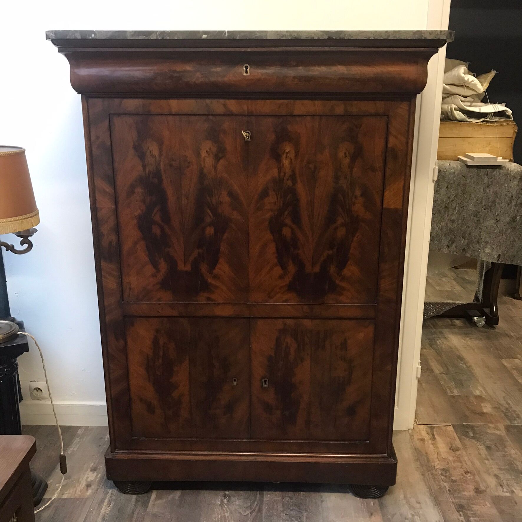 Secrétaire Louis Philippe placage en Acajou de cuba