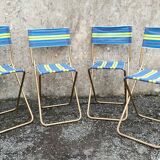 Lot de quatre sièges pliants de camping vintage