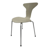 Chaise Mosquito par Arne Jacobsen pour Fritz Hansen, années 1970.