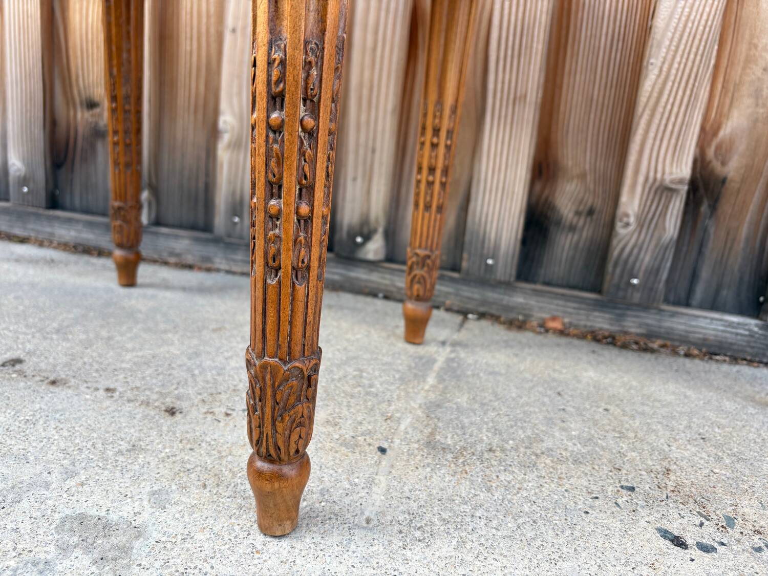 Louis XVI style piano bench in carved wood and caning
