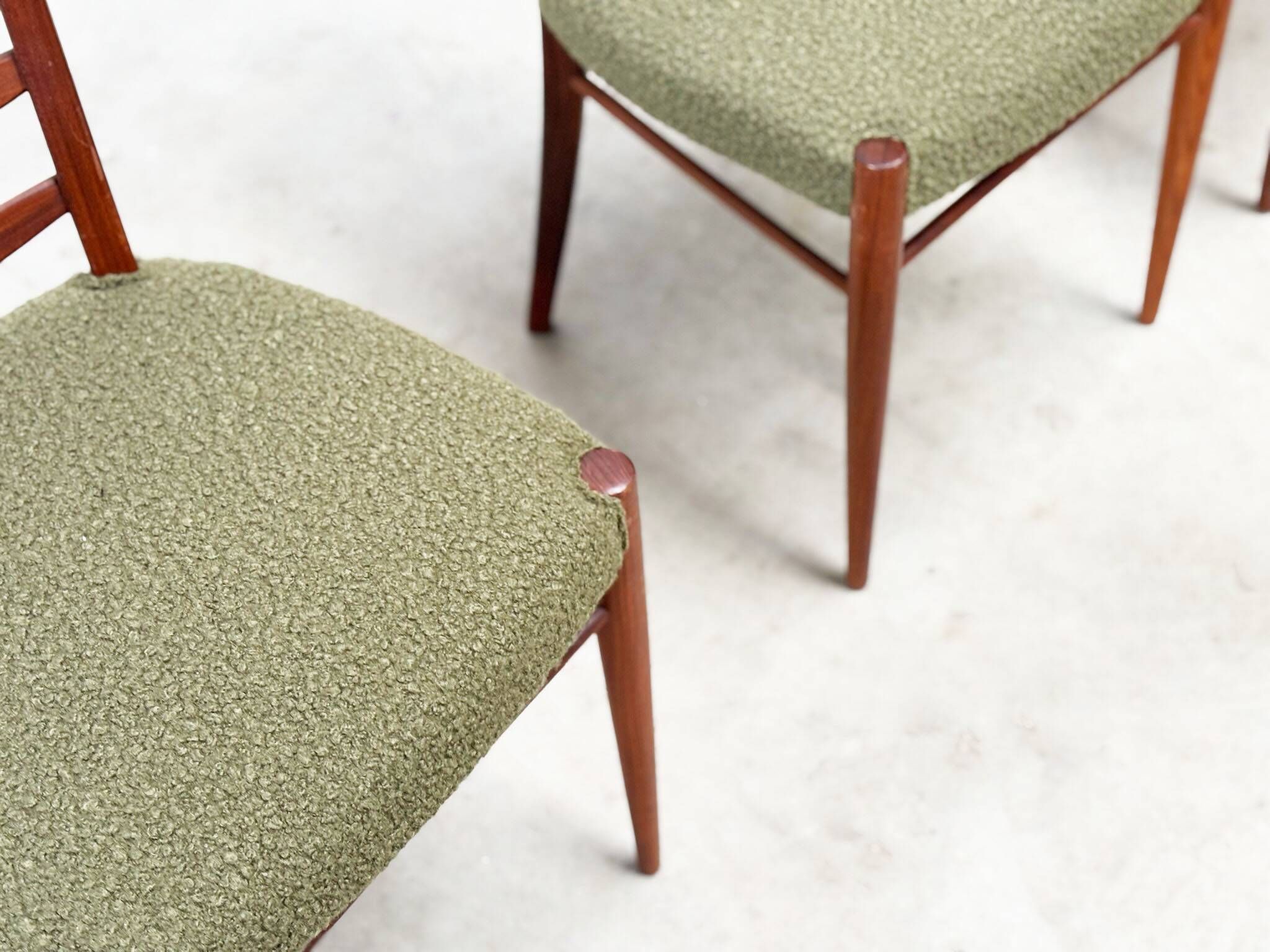 Ensemble de quatre chaises de salle à manger danoises