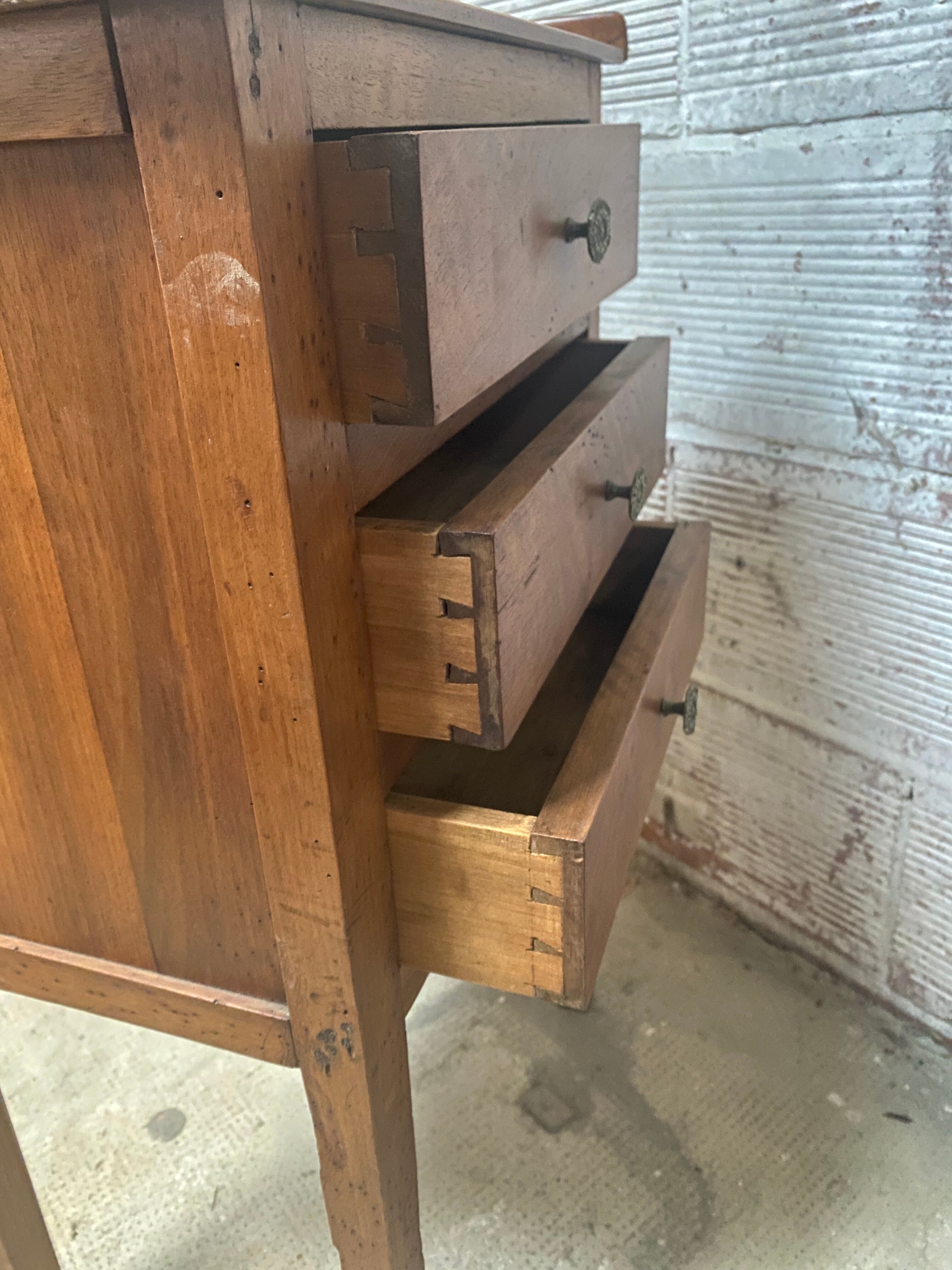 Meuble 3 tiroirs