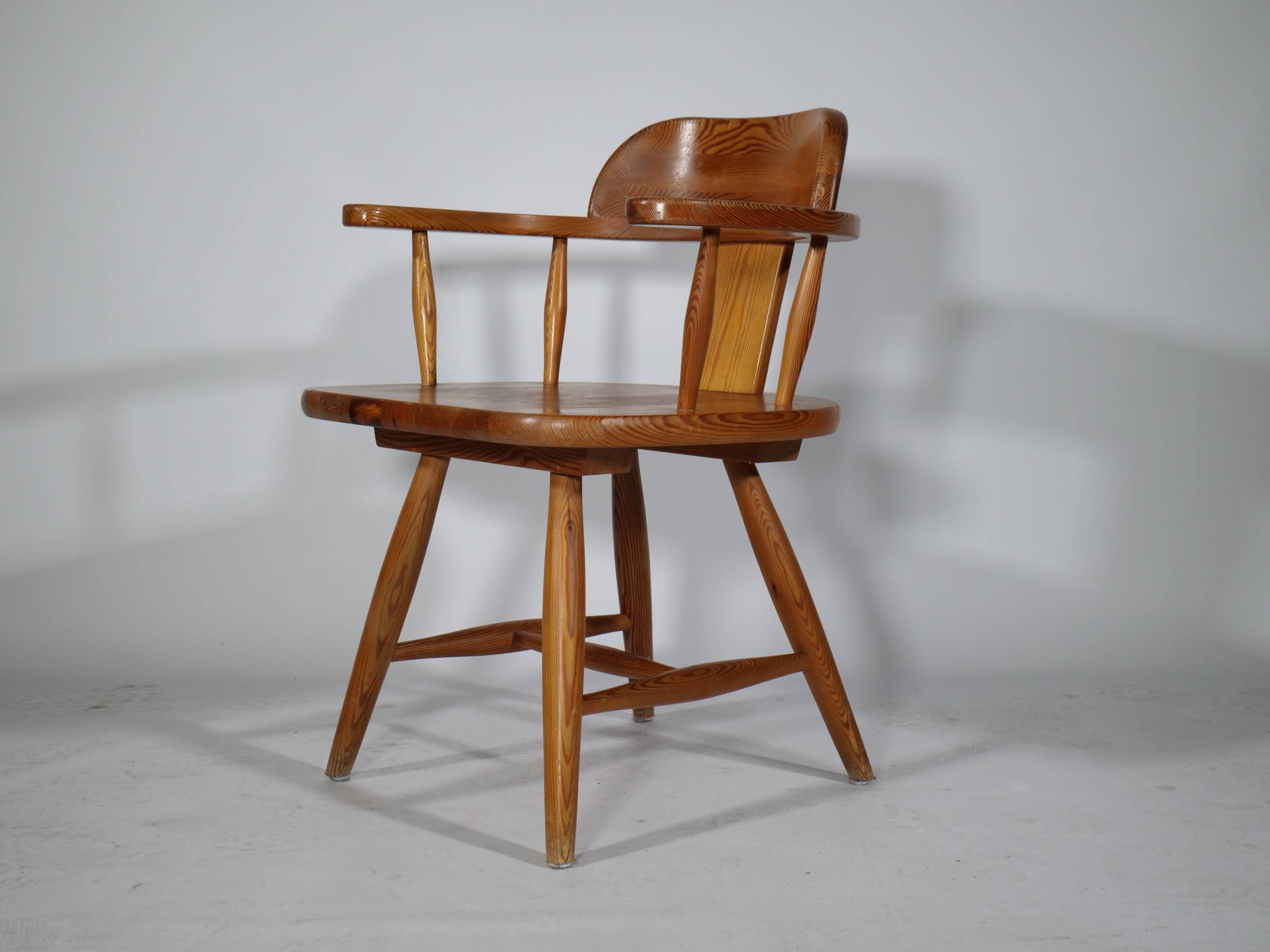 Fauteuils design scandinave en pin par Asko années 1970