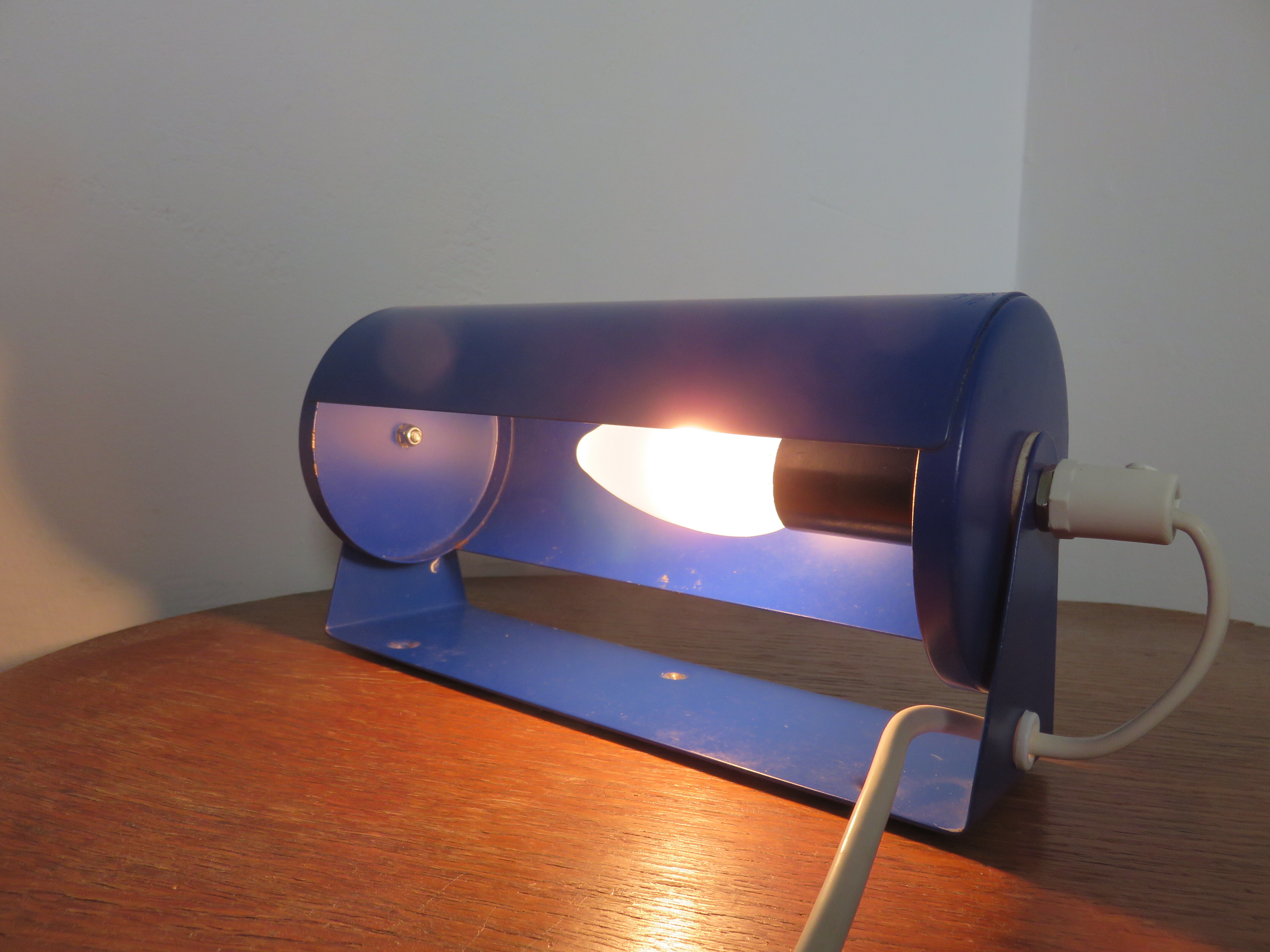 Ikea roll wall lamp model V413 in blue lacquered metal 1980