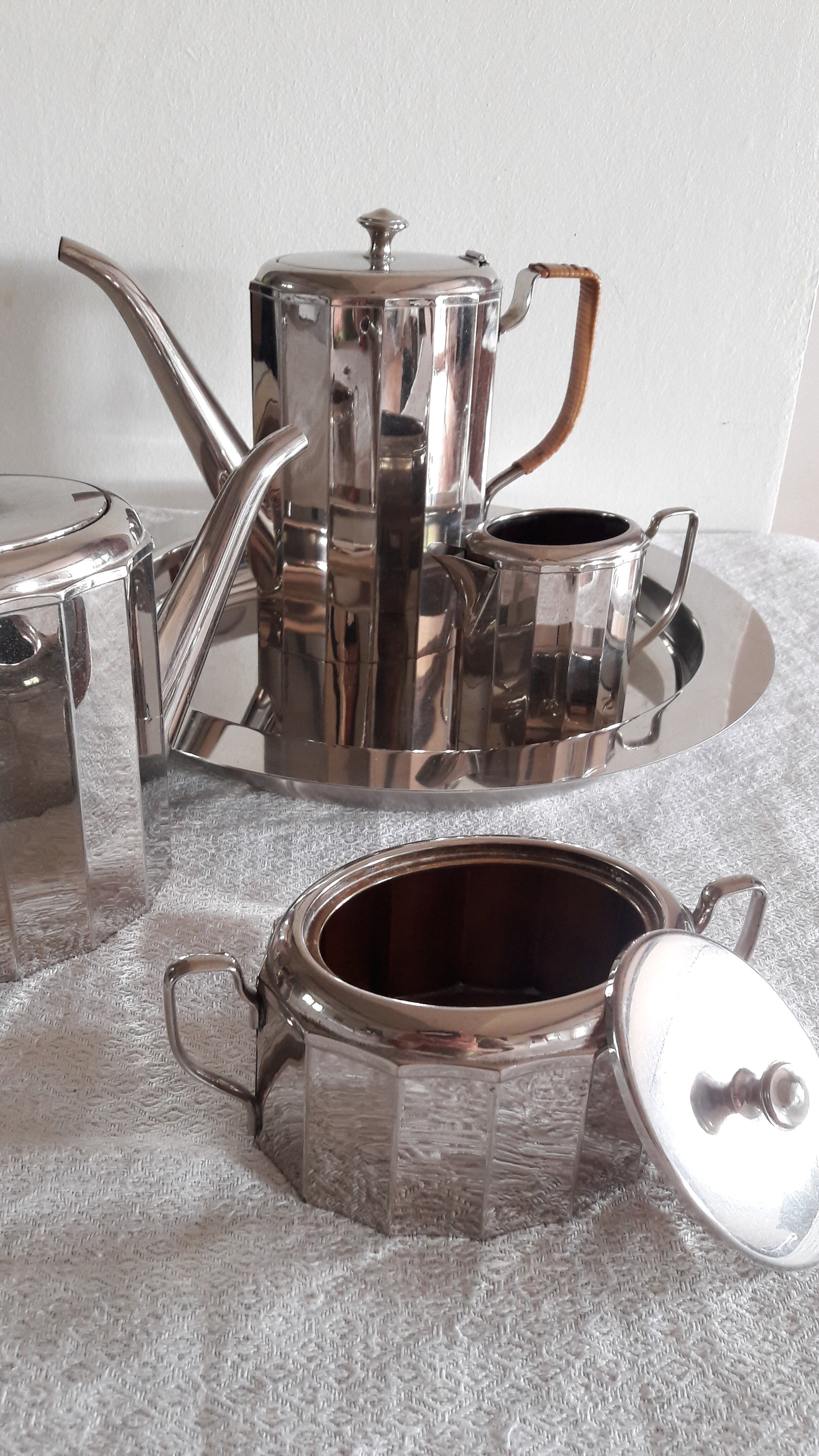 Art deco-style coffee service in silver metal 5 P