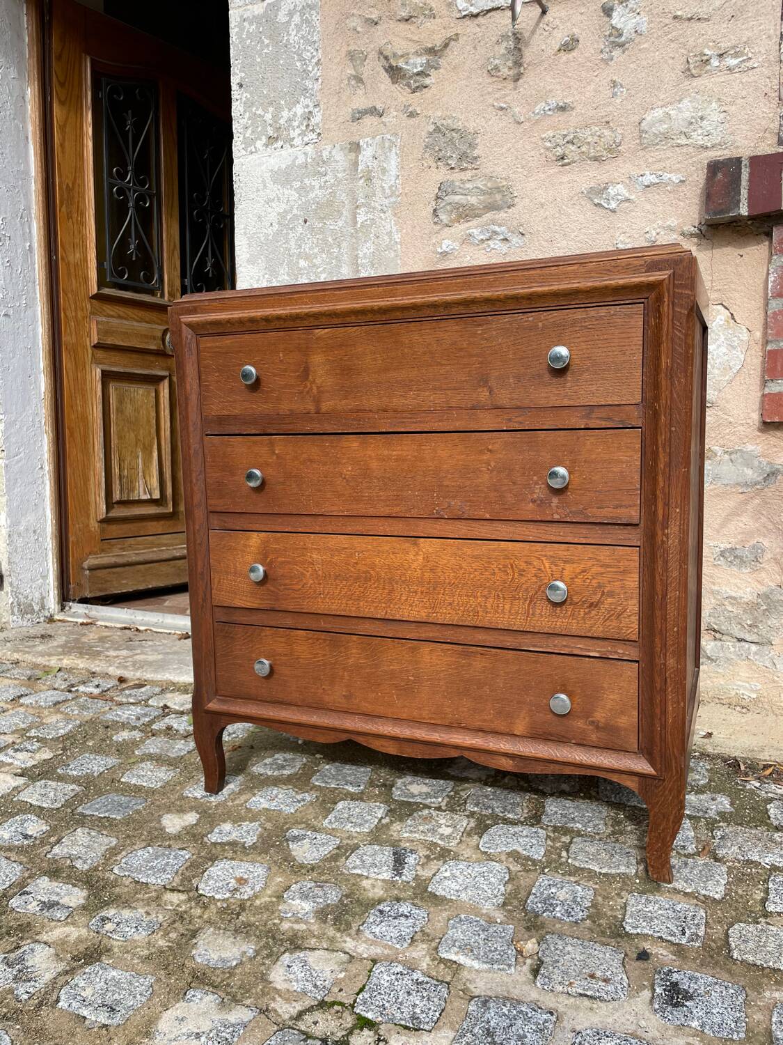 Commode en bois vintage