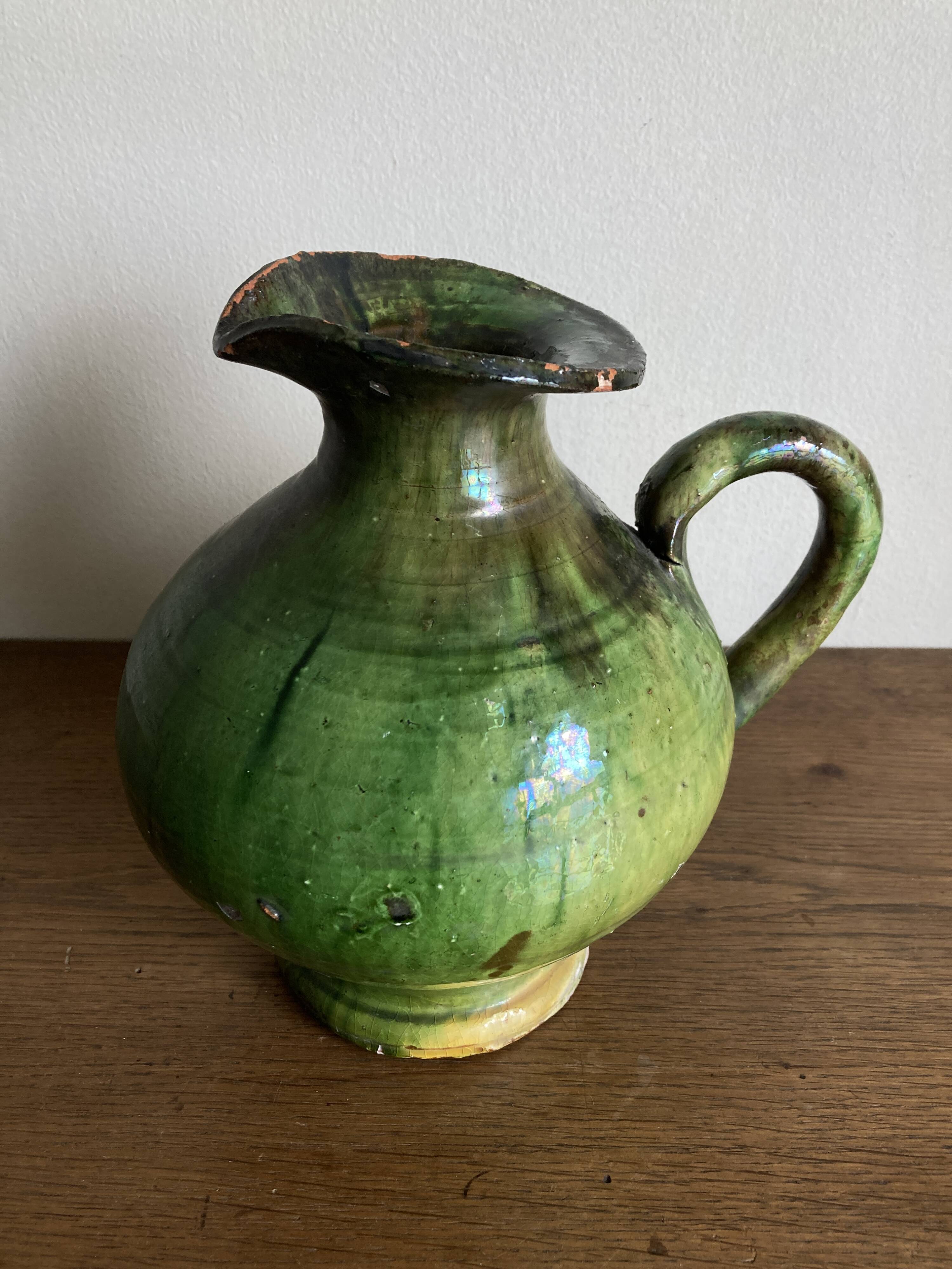 Provence 1950 jar in green glazed earthenware