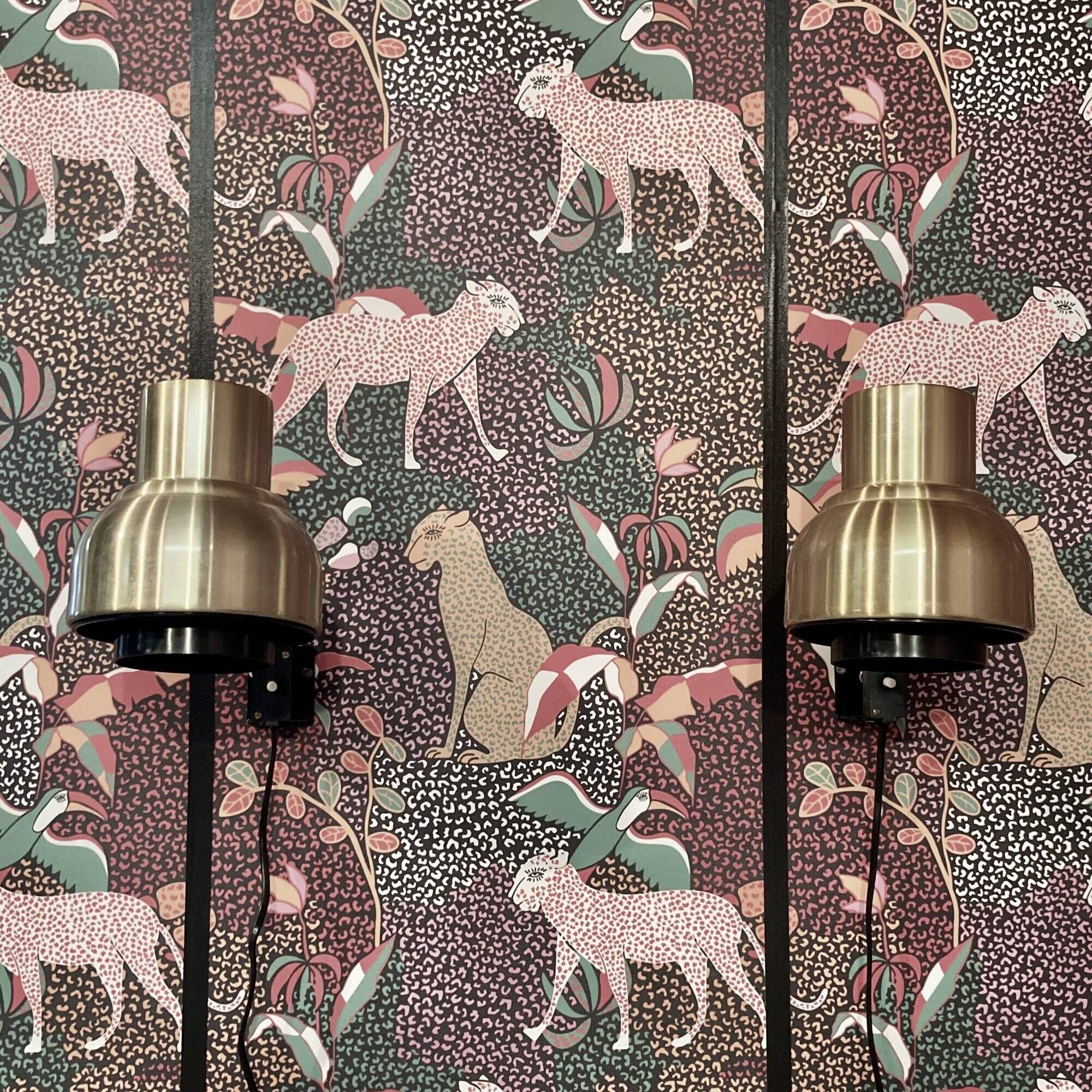 PAIR OF MODULAR SCANDINAVIAN DESIGN WALL LIGHTS.