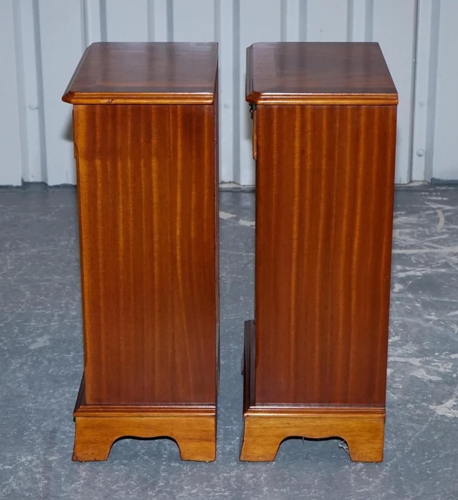 Vintage Georgian Style Walnut Bedside Tables, Set of 2
