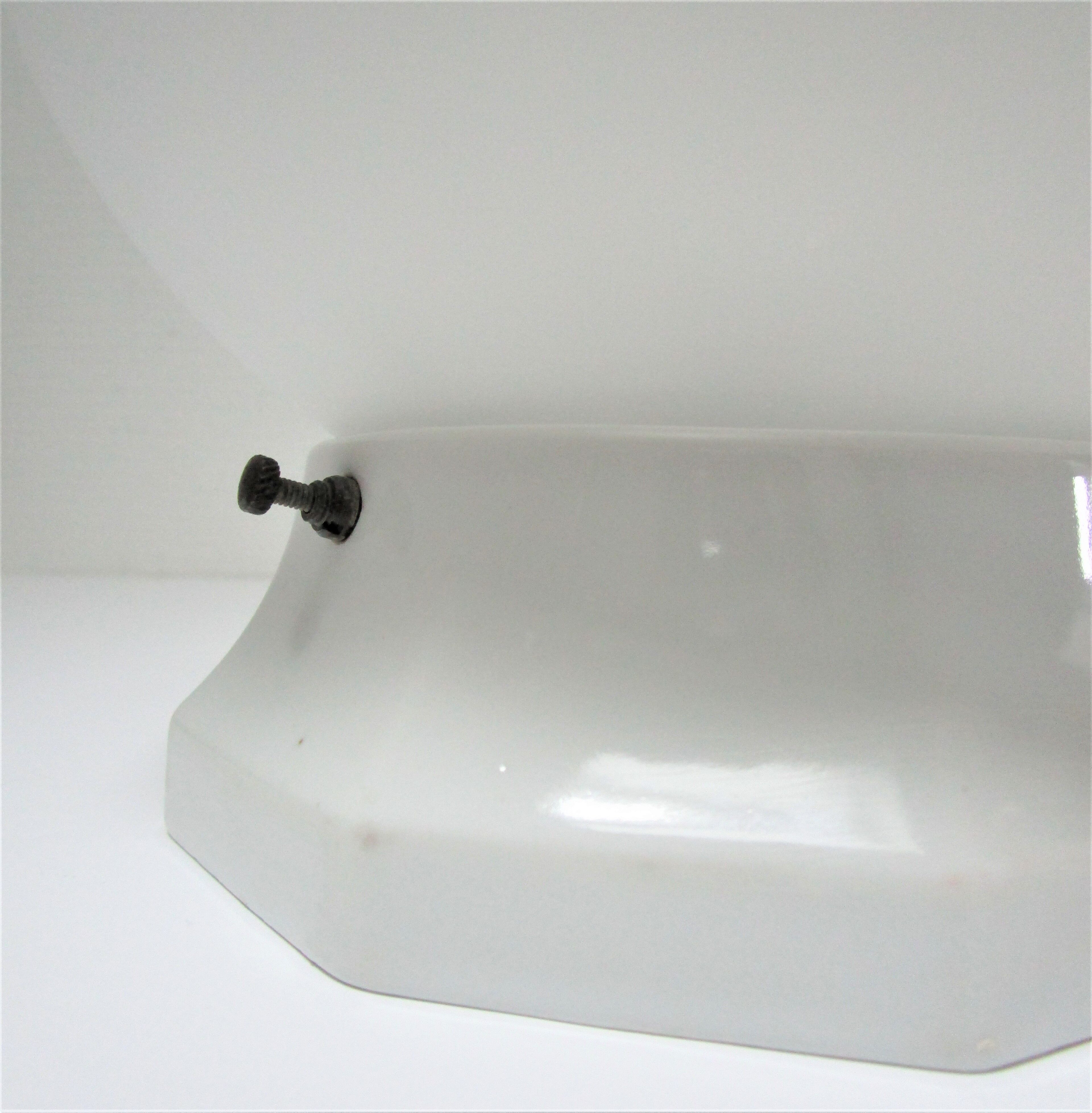 Porcelain ball lamp and art deco style glass