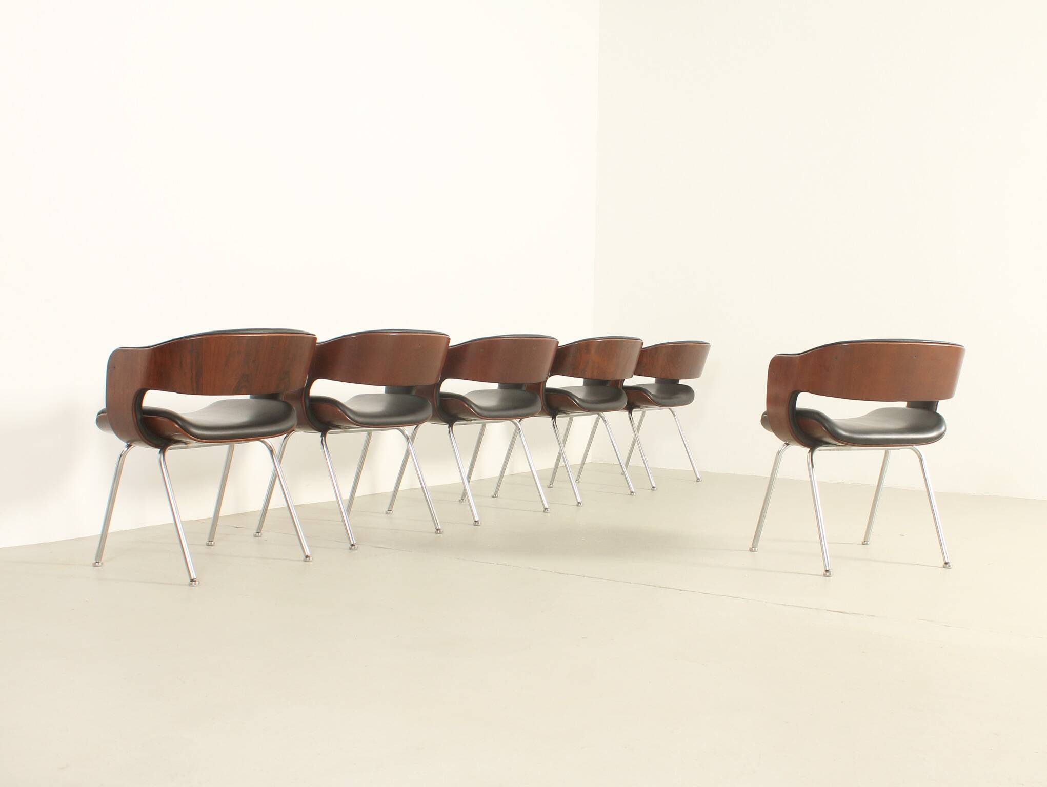 Set of six Oxford chairs by Martin Grierson for Arflex, 1963
