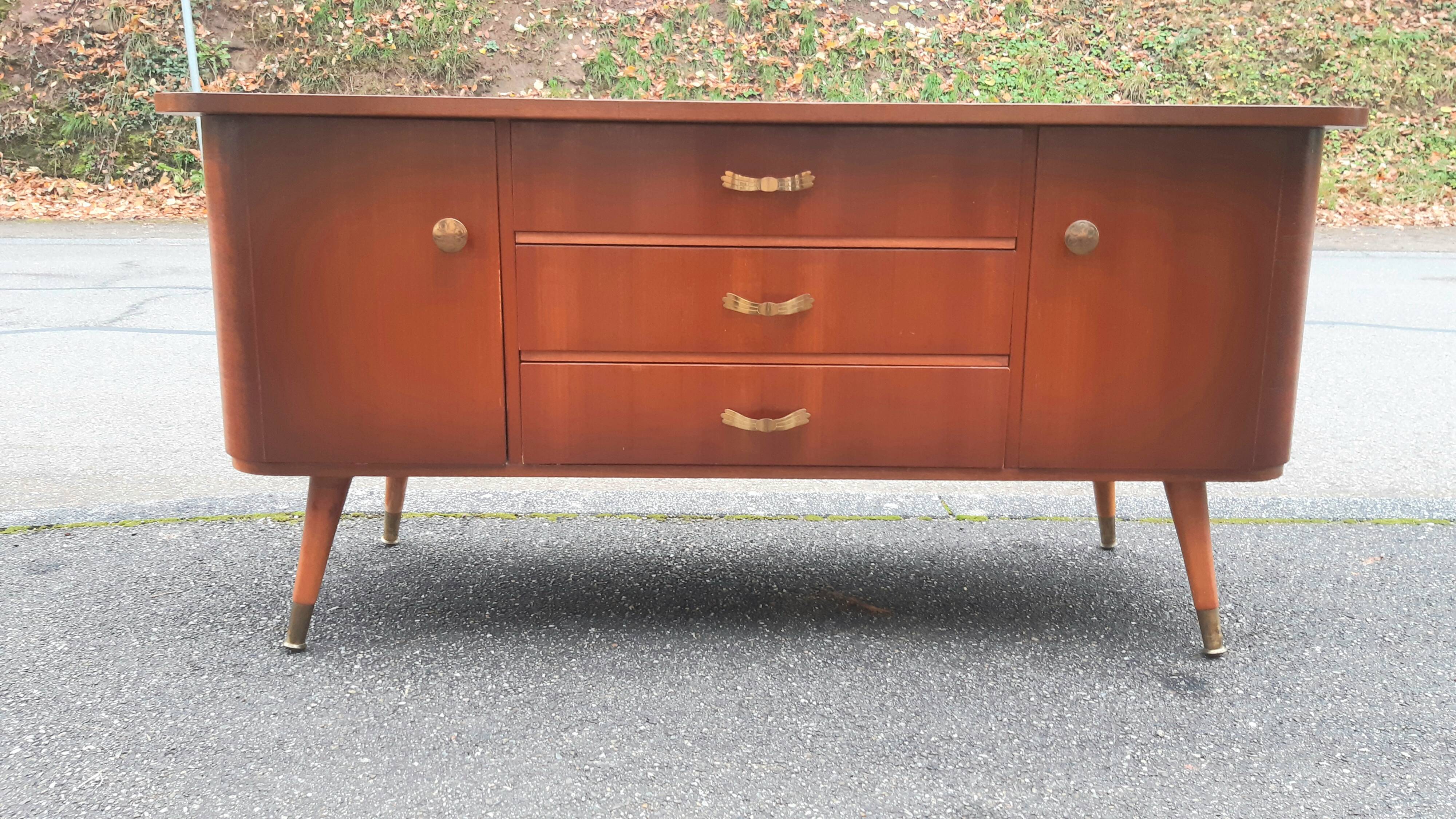 Sideboard