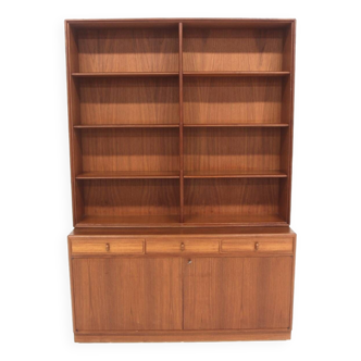 Scandinavian walnut bookcase by Bertil Fridhagen for Bodafors, Sweden, 1960