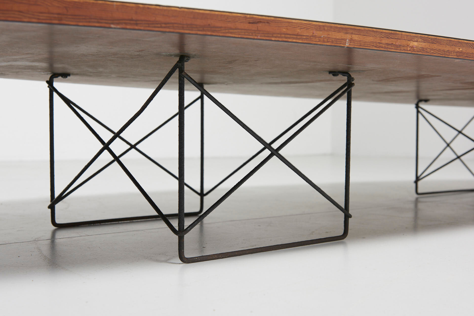 Surfboard coffee table - Charles Eames - 1951