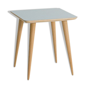 table basse carrée bleu