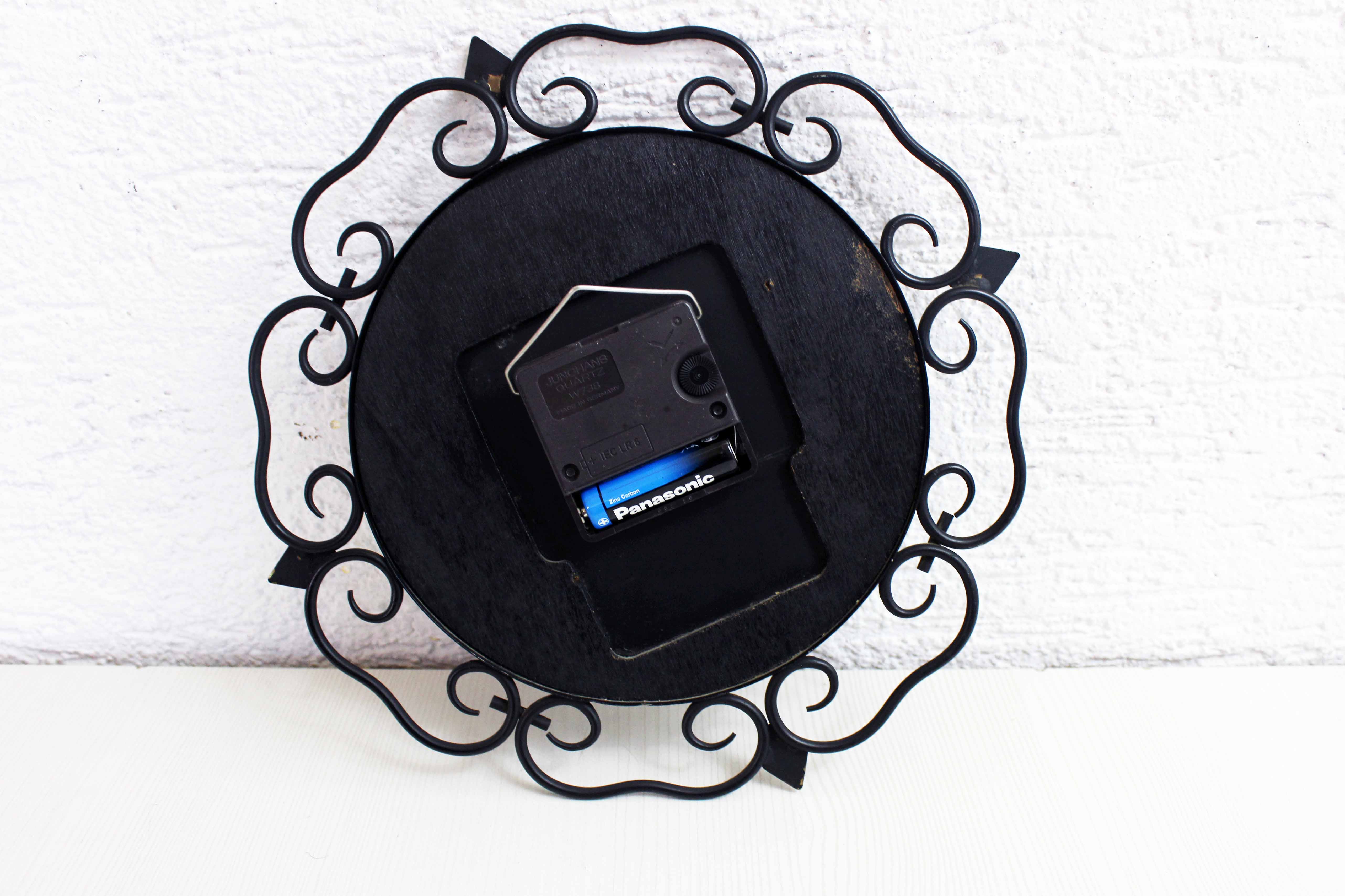 Wall clock Star