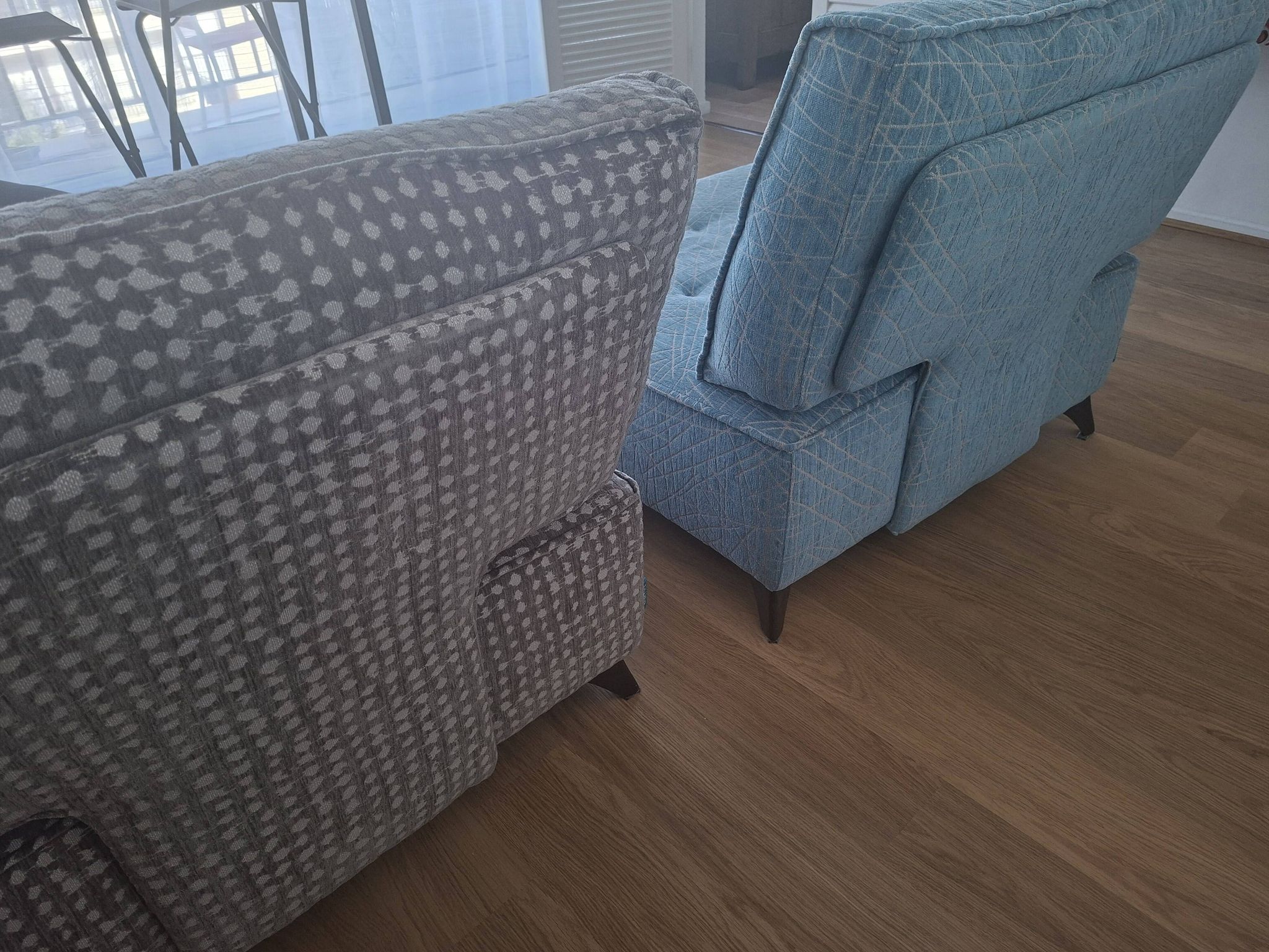 Fama armchair