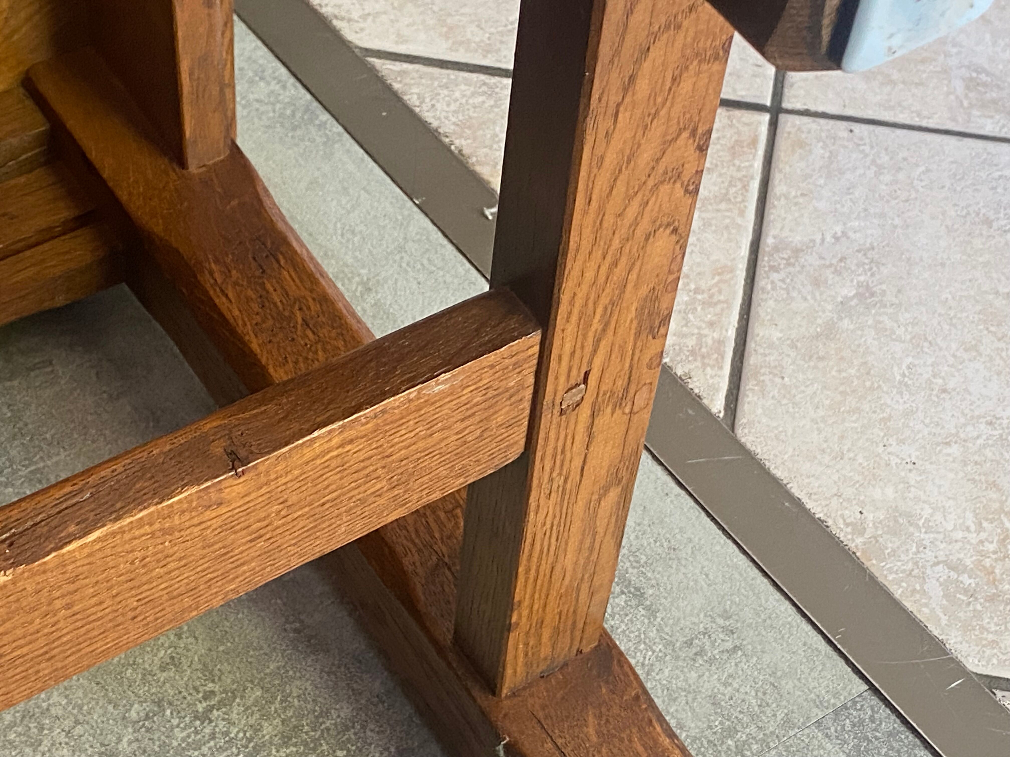 Rustic farmhouse antique coffee table made of solid oak with 1 drawer 50.