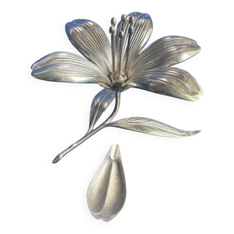 Cendrier fleur en métal argenté