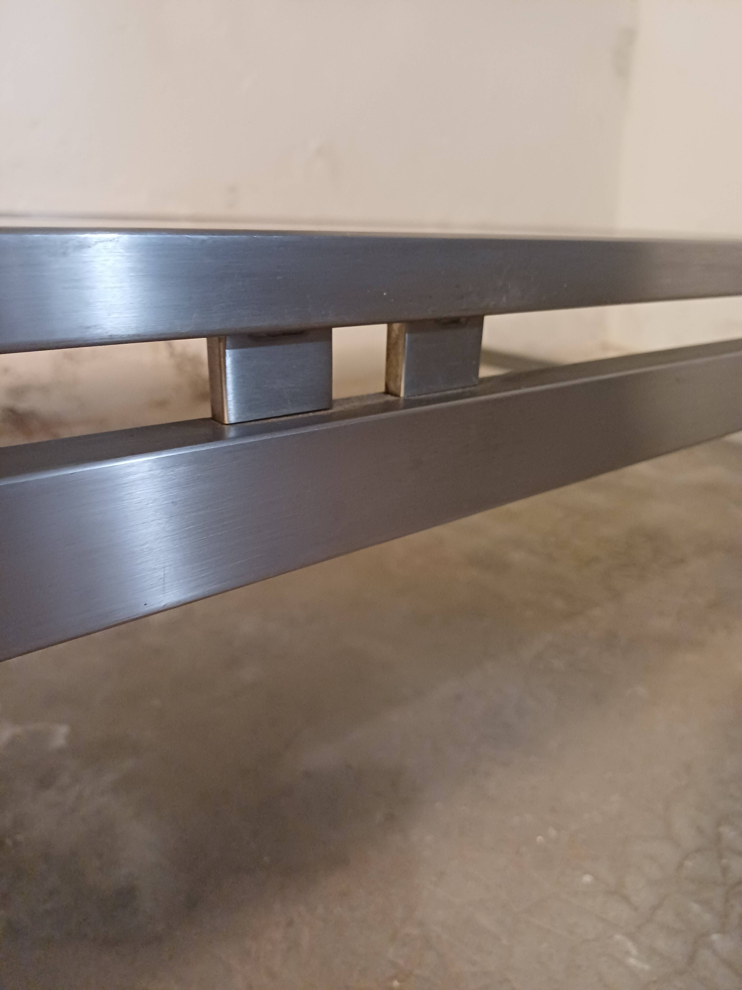Table basse design vintage verre fumé