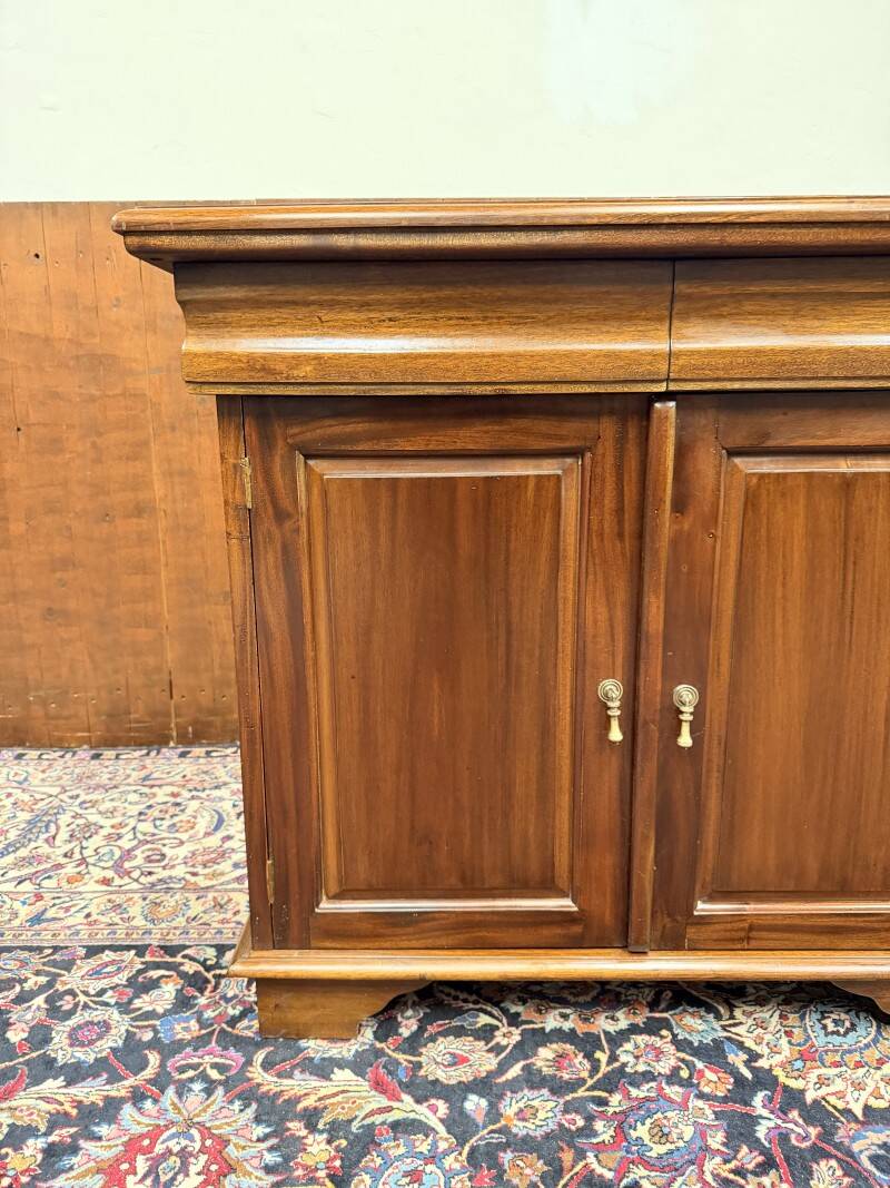 Classic English Sideboard Office Cabinet